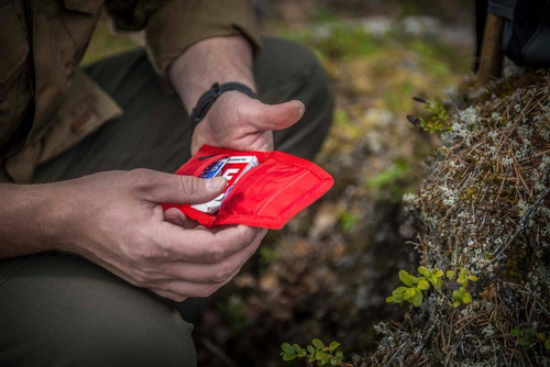 Helikon - Kieszeń medyczna Micro Med Kit® - Coyote - MO-M06-NL-11