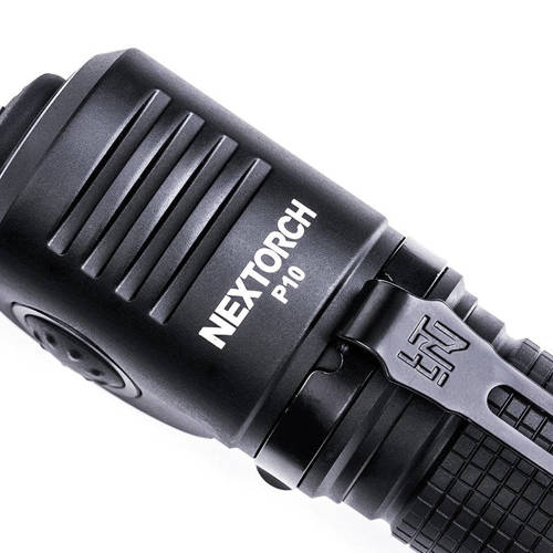 NEXTorch  – P10 LED-Winkel-Taschenlampe – 1400 lm – Schwarz – P10